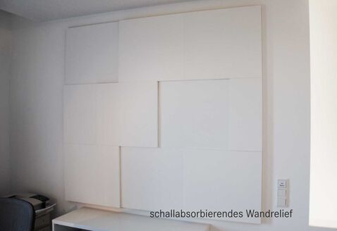 absorbierende Wandgestaltung