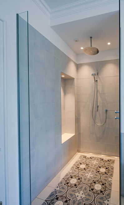 Innenausbau in einer ehemaligen Wassermuehle Kueche Innenausbau in einer ehemaligen Wassermuehle Kueche